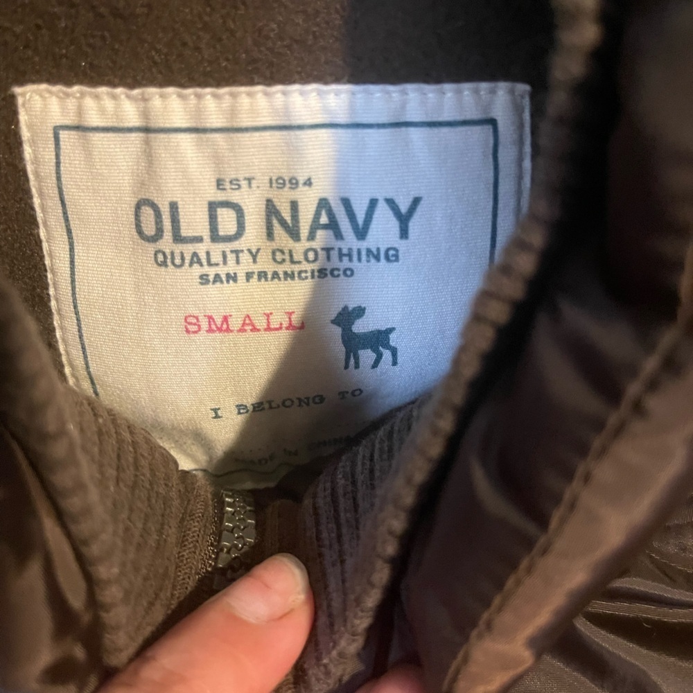 Old Navy Brown Puffer Vest - Picture 4 of 4